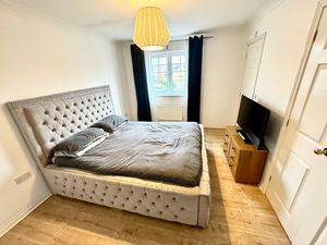 Photo 10- click for photo gallery